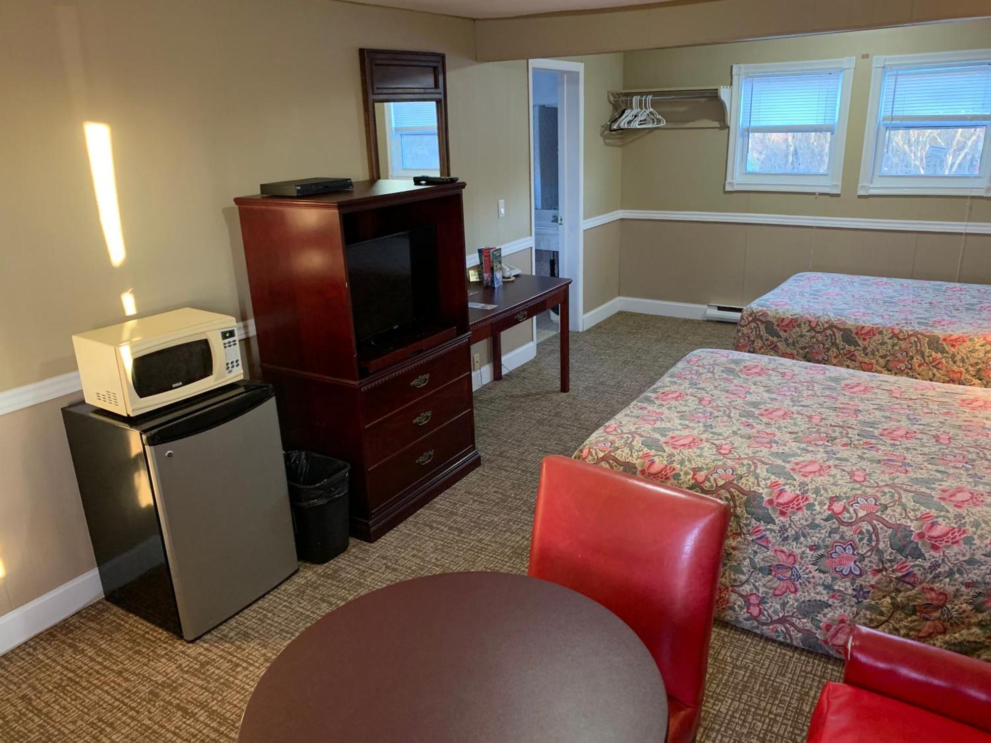 Twin Oaks Motel Orono Eksteriør billede